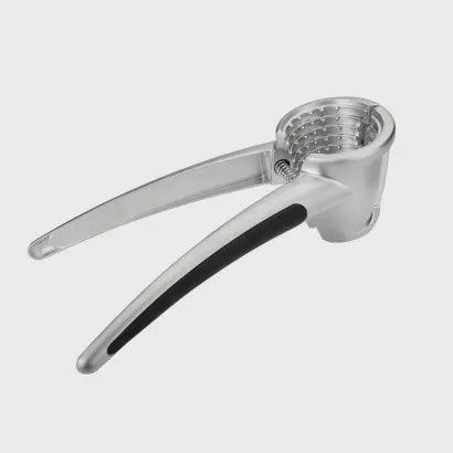 Nut cracker