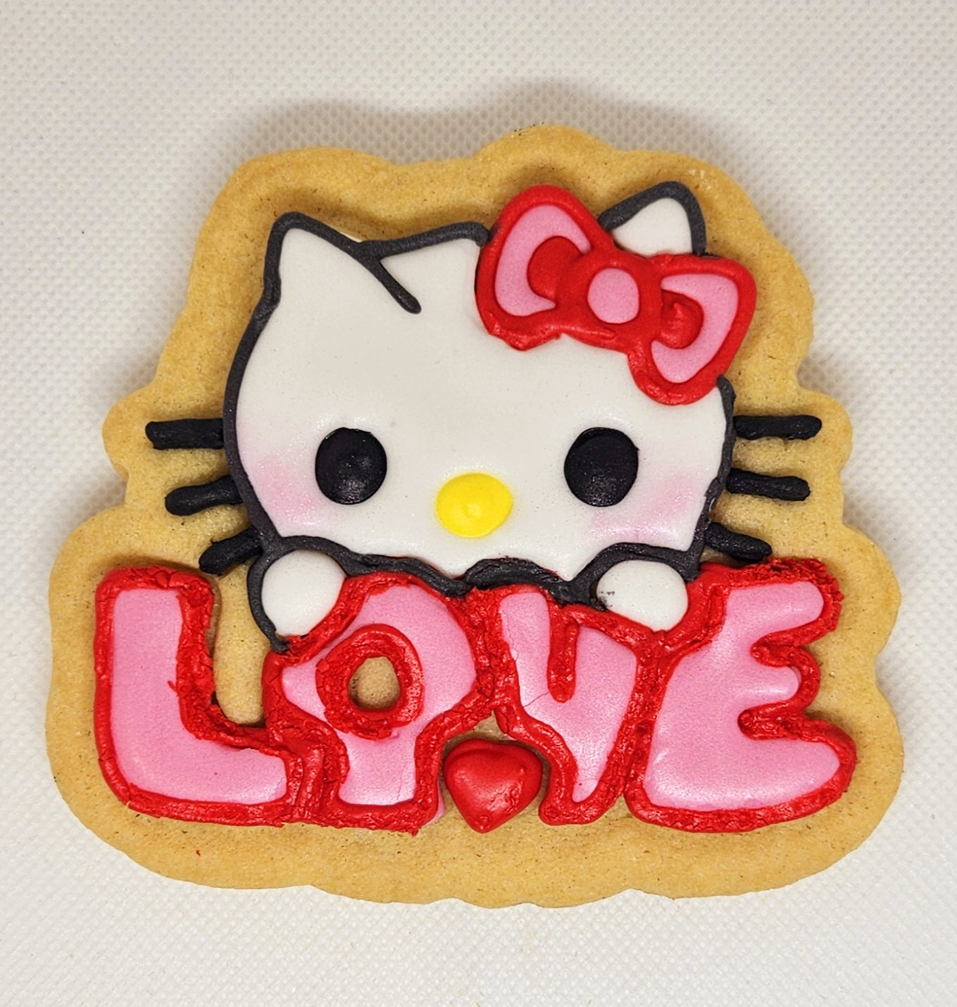 Hello Kitty Love Cookie - snack from Alux Treat - Gets yours for $7! Shop now at The Riverside Pantry